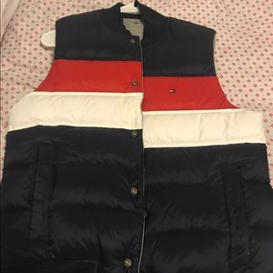Reversible Tommy Hilfiger Vest